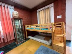 couple cottage room bunk bed